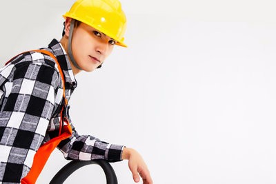 建造师考试科目有几个？